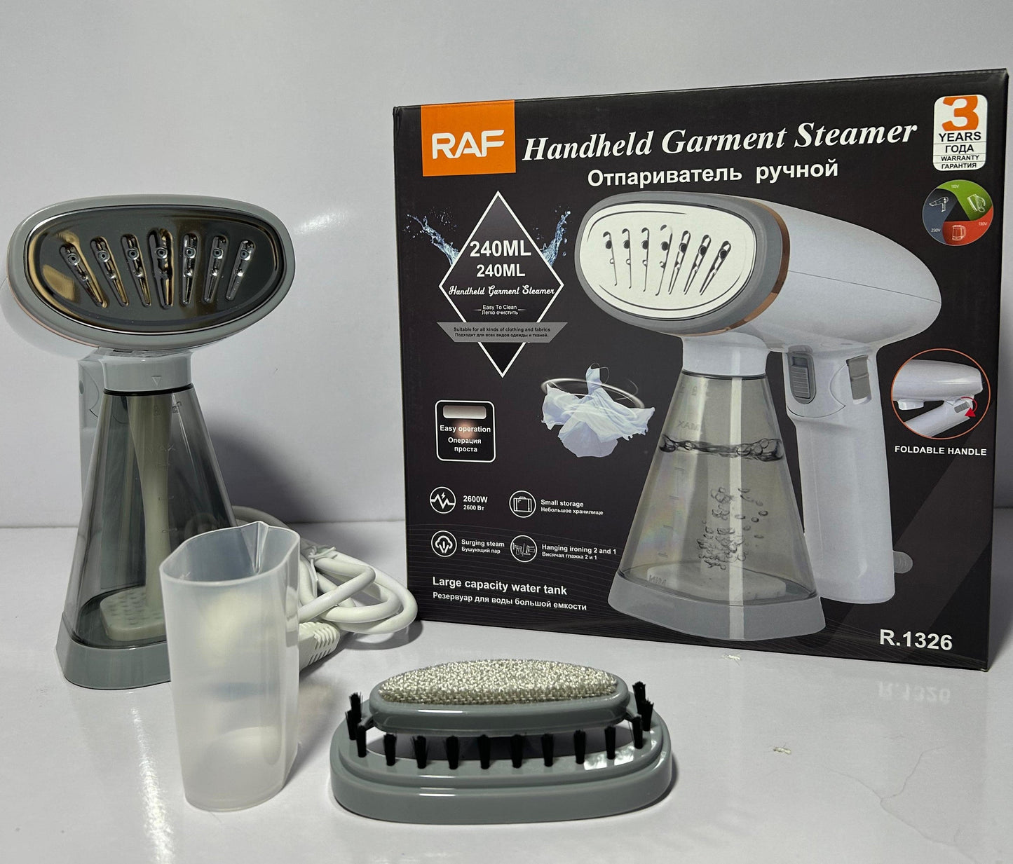RAF Handheld Garment Steamer Iron 240ML Foldable Portable Steam Iron R.1326